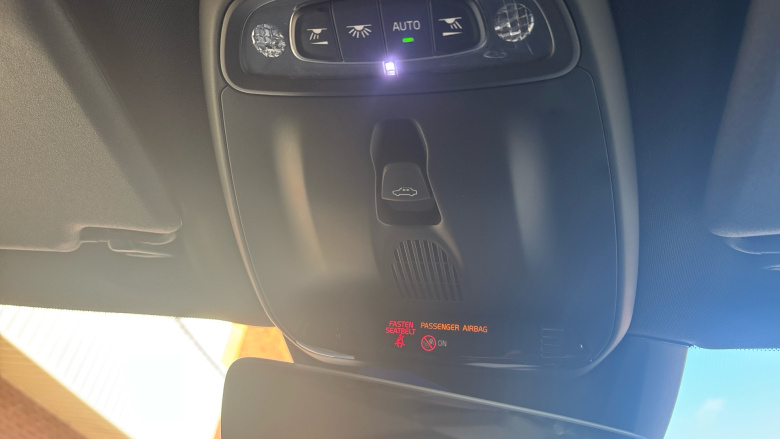 Volvo V40 T2 [122] R DESIGN Pro 5dr Geartronic Petrol Hatchback